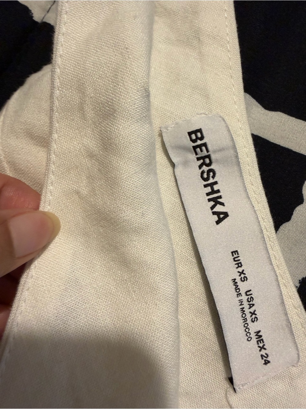 Bershka Black and White Patterned Blouse